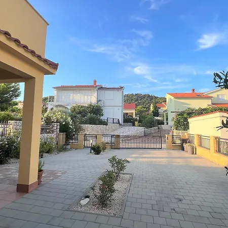 Holiday home Sommerflucht 2 Barbat na Rabu